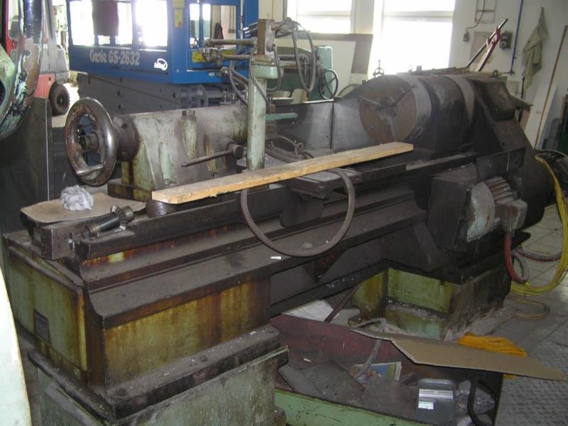 Robôs industriais-4